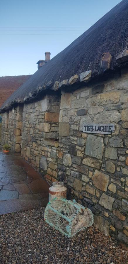 Tigh Lachie, Mary'S Thatched Cottages, Elgol, Isle Of Skye Kültér fotó