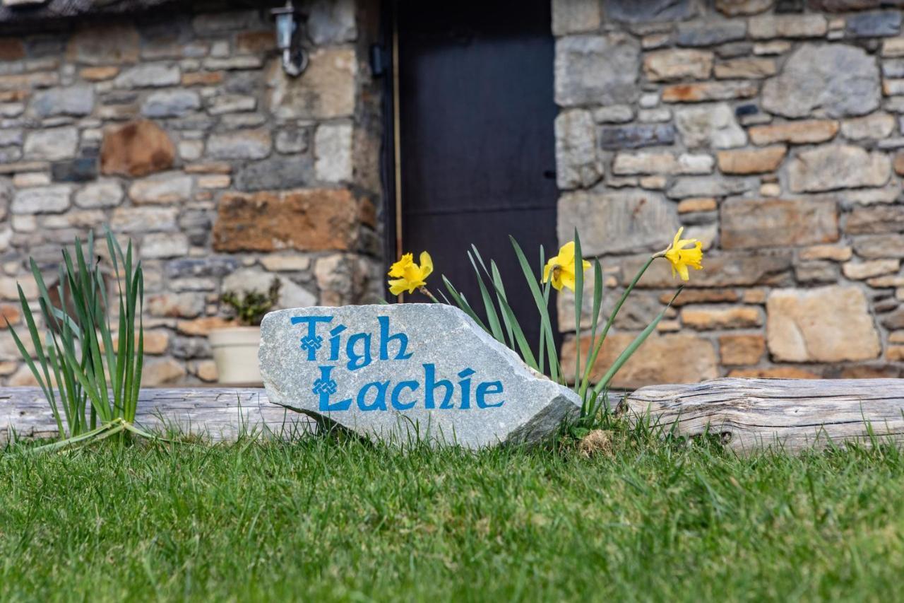 Tigh Lachie, Mary'S Thatched Cottages, Elgol, Isle Of Skye Kültér fotó
